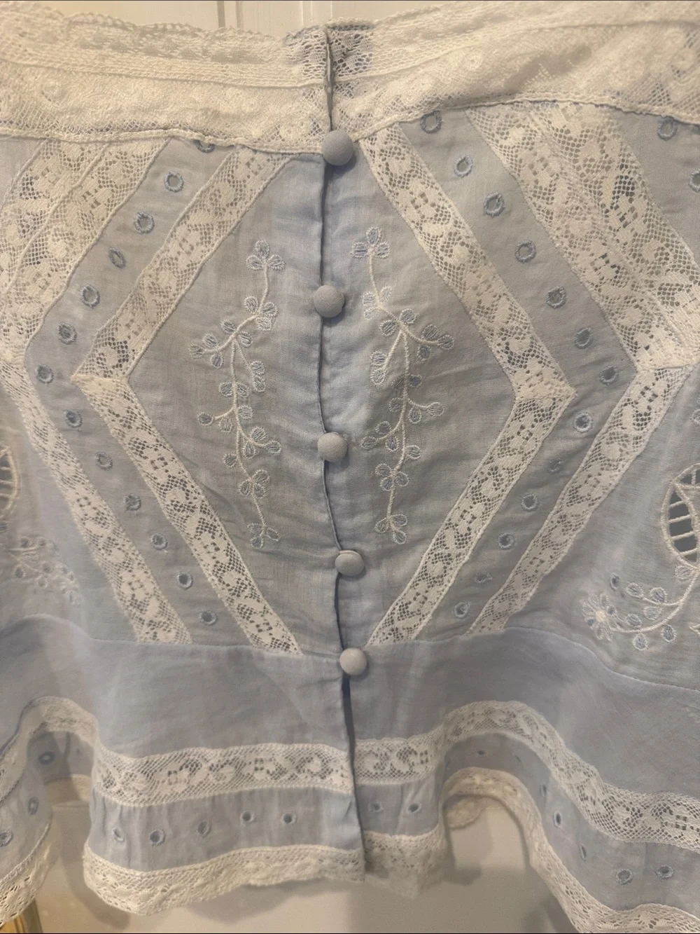 LOVESHACKFANCY - PRUITT COTTON EMBROIDERED TOP - PALE BLUE, size 4 - Picture 5 of 12